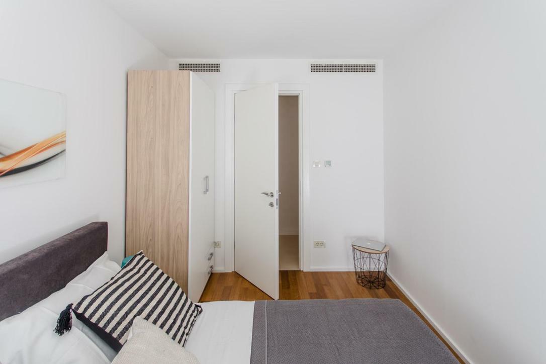 Luxury Apartment At The Beach Dubrovnik Exterior photo